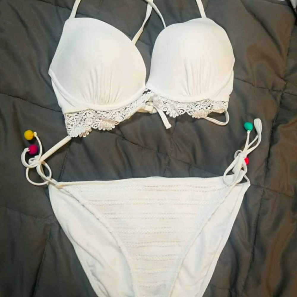 White Bikini set